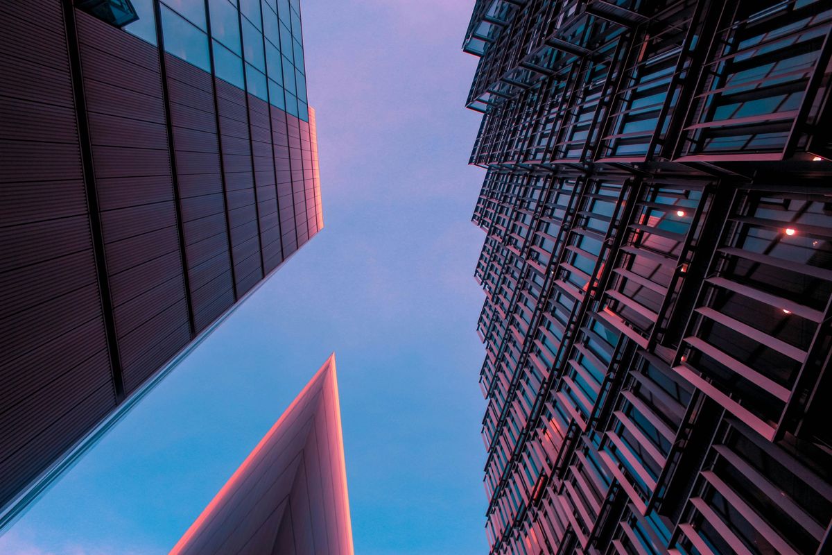 The Ultimate Guide: Motivating Sales Teams
